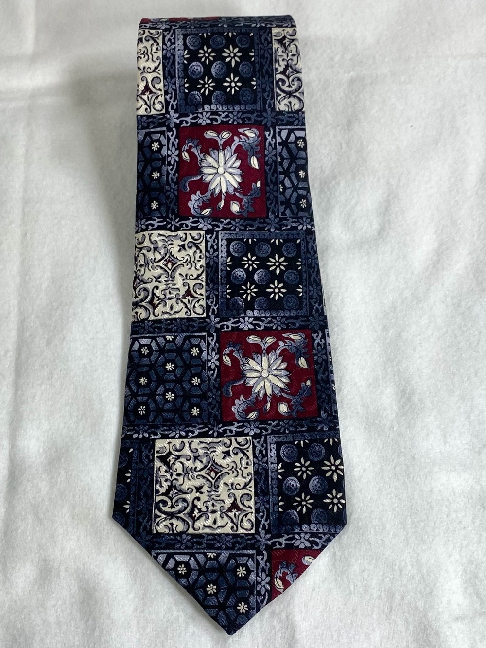 Guy Laroche Tie Mens 100% Silk Geometric Patchwork Floral Necktie Made In Canada